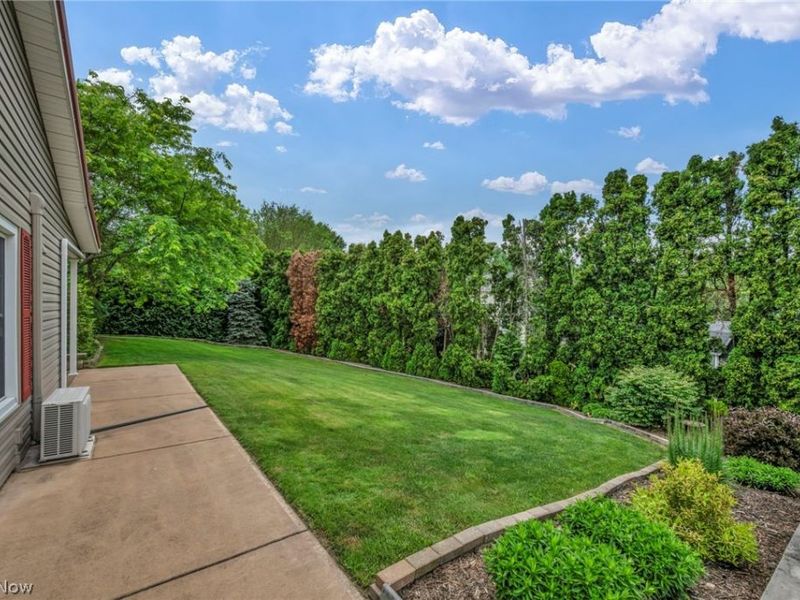 45002 Middle Ridge Road, Amherst, OH 44001 Photo 9