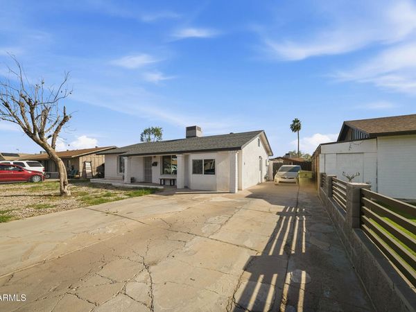 7811 W OREGON Avenue, Glendale, AZ 85303