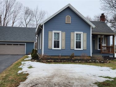 492 Ridge Road, Webster, NY 14580