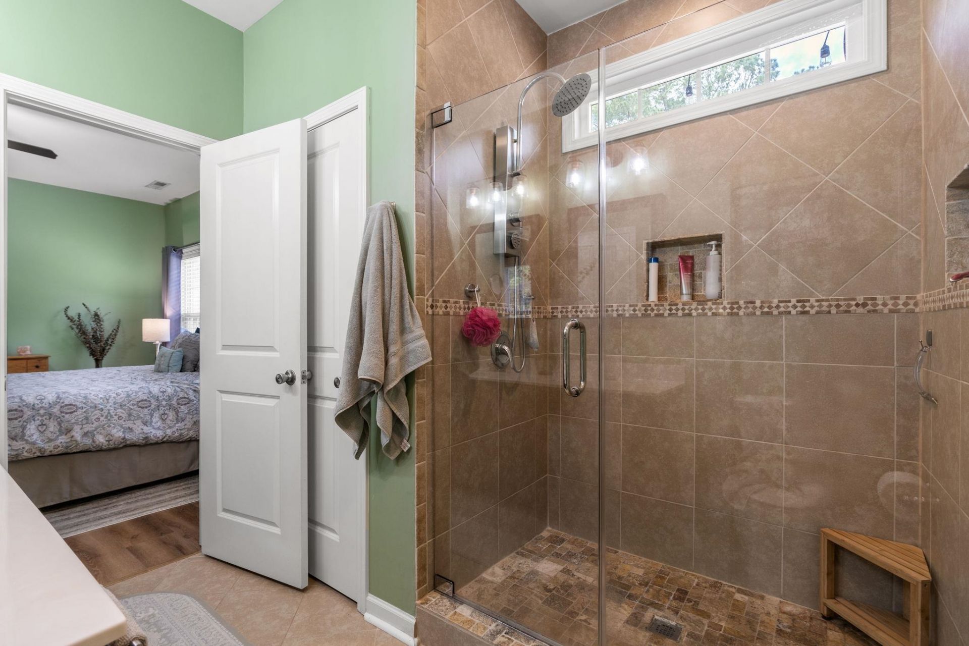 425 Dog Pen Ct. Photo 13