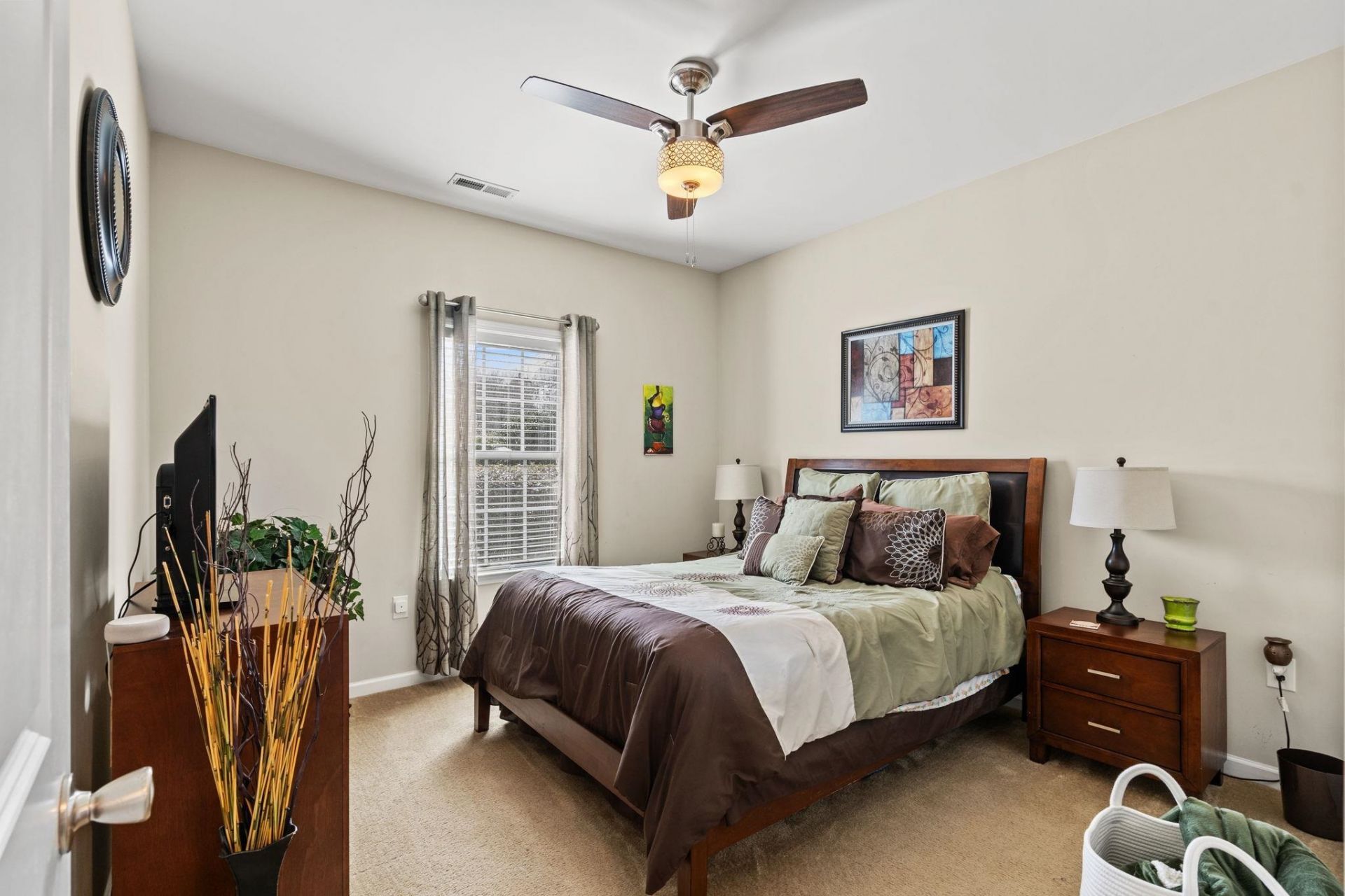 425 Dog Pen Ct. Photo 14