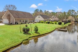 425 Dog Pen Ct. photo 4