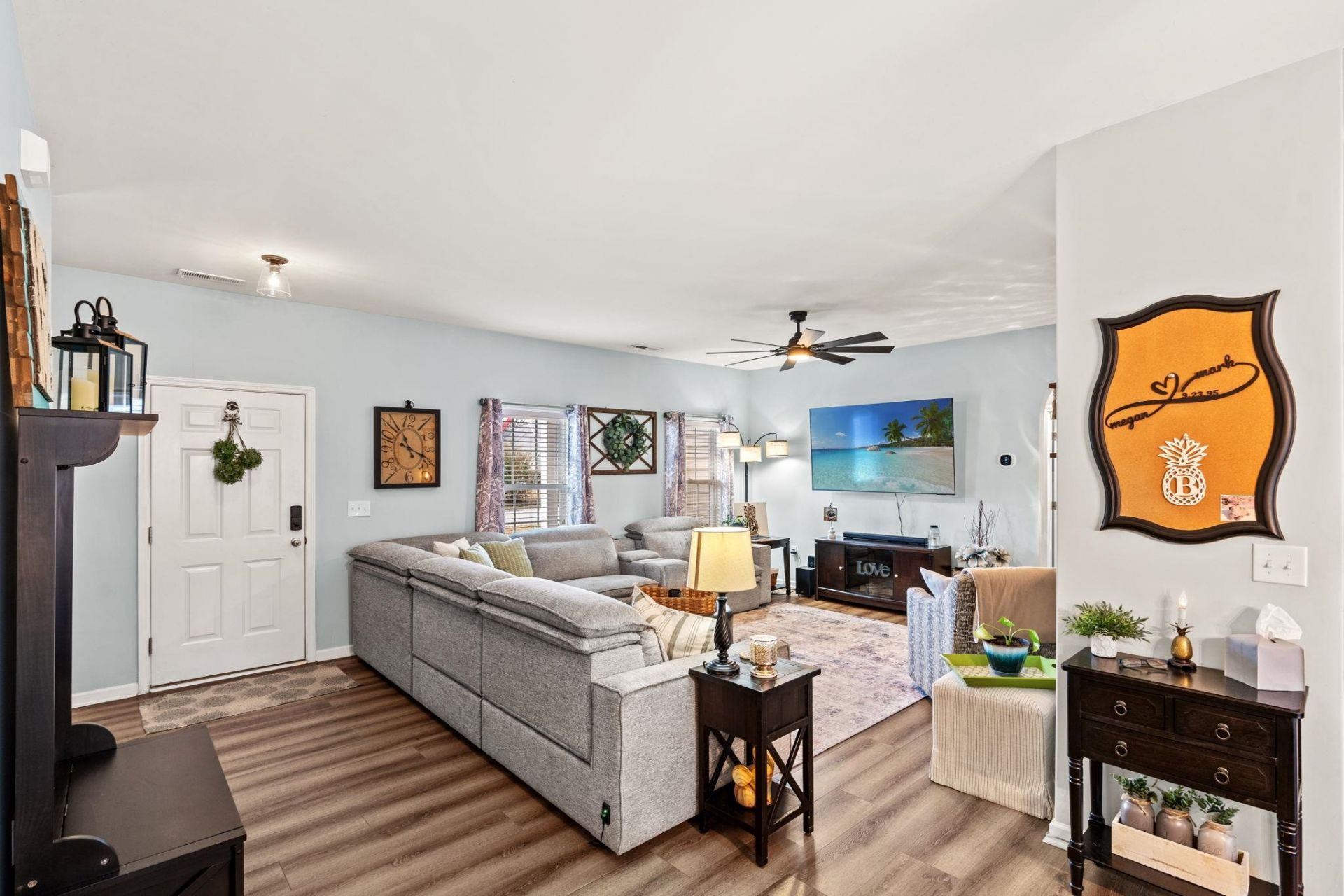 425 Dog Pen Ct. Photo 7