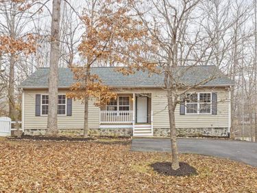 32 BROUGHAM RD, Palmyra, VA 22963