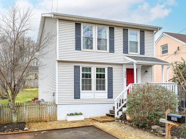 302 PALATINE AVE, Charlottesville, VA 22902