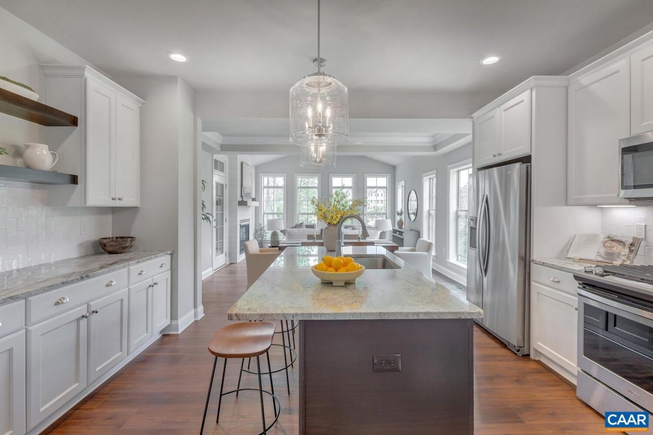 2026 Larkin Ave, Crozet, VA 22932 Main Photo