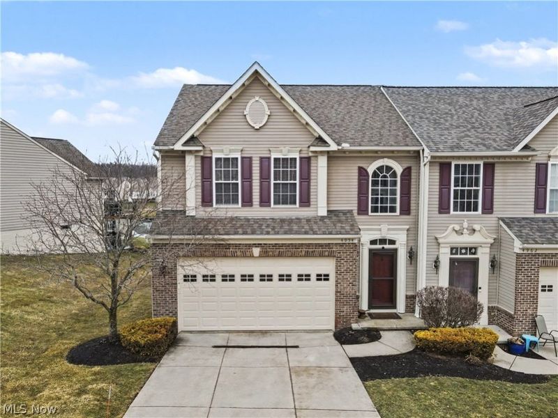4954 Lake View Drive, Peninsula, OH 44264 Photo 2