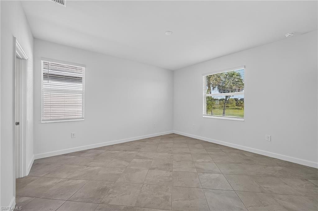 20350 Copperhead Dr, Lehigh Acres, FL 33936 Photo