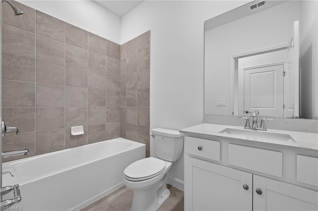 20350 Copperhead Dr, Lehigh Acres, FL 33936 Photo
