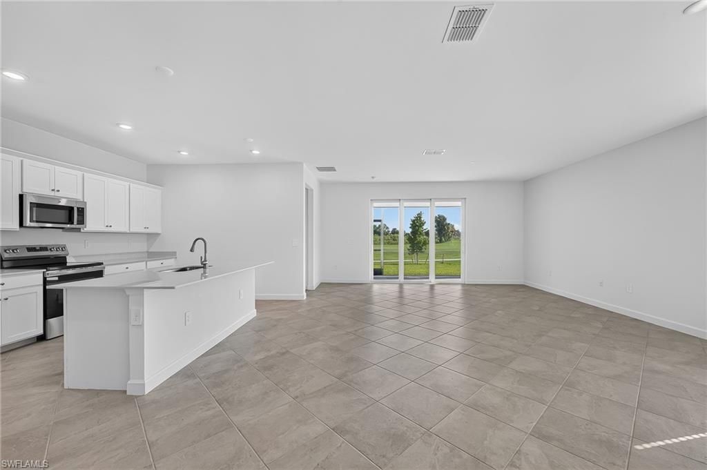 20350 Copperhead Dr, Lehigh Acres, FL 33936 Photo