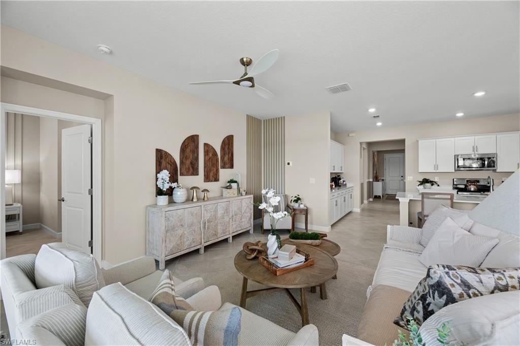 20399 Copperhead Dr, Lehigh Acres, FL 33936 Photo