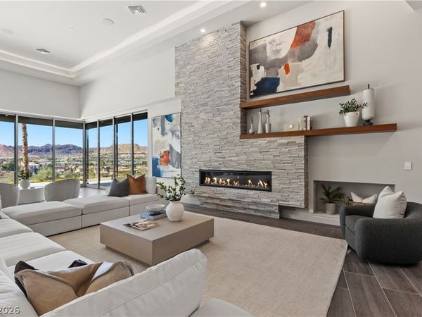 1 Costa Del Sol Court , Henderson, NV 89011