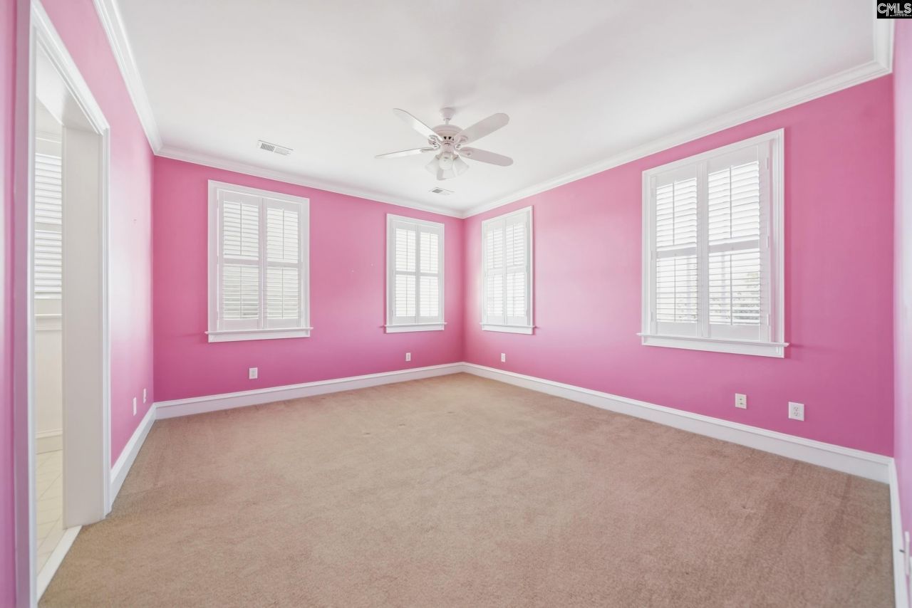 2 Highbourne Court  Photo 20