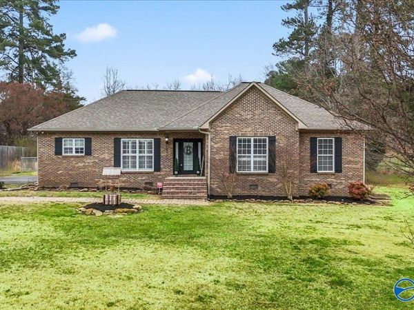 1509 Pinecrest Street NW, Cullman, AL 35055