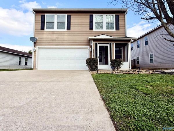 3070 Castlecreek Drive, Madison, AL 35756