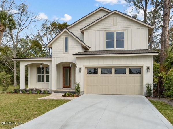 424 S 3RD Street, Fernandina Beach, FL 32034