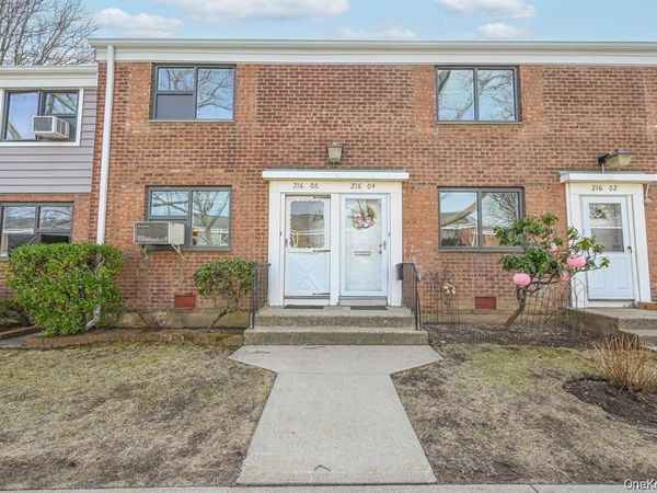 21606 68th Avenue , Unit DUPLE, Oakland Gardens, NY 11364