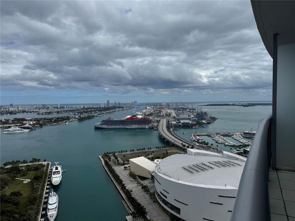 888 Biscayne Blvd , Unit 4011, Miami, FL 33132