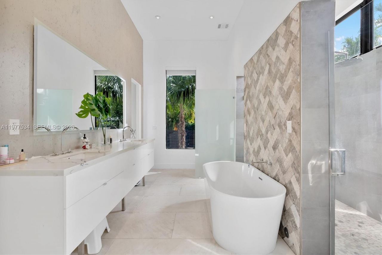 766 NE 96th St , Miami Shores, FL 33138 Photo