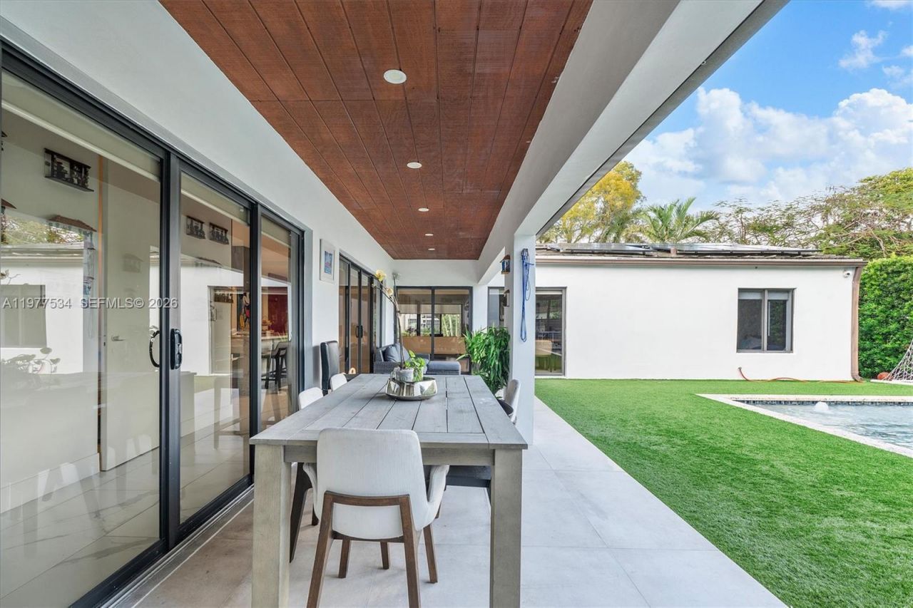 766 NE 96th St , Miami Shores, FL 33138 Photo