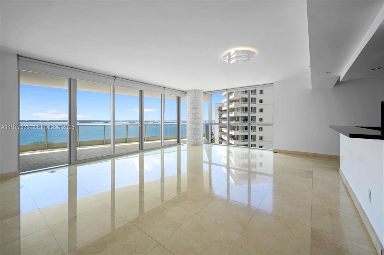 1331 Brickell Bay Dr , Unit 911, Miami, FL 33131 Photo
