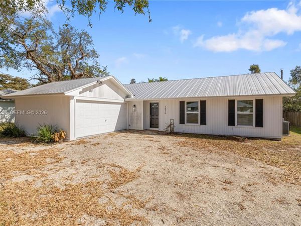 1816 SW 14th Ave SW , Vero Beach, FL 32962