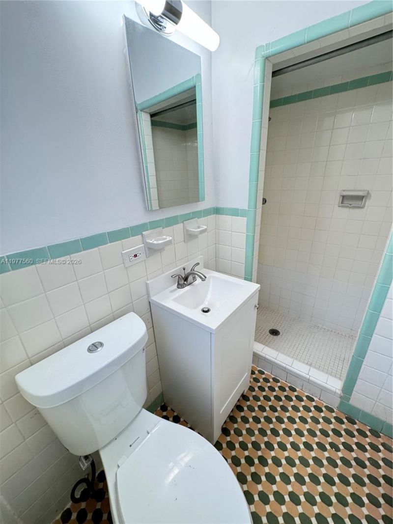 2652 SW 23rd Ave , Unit back, Miami, FL 33133 Photo