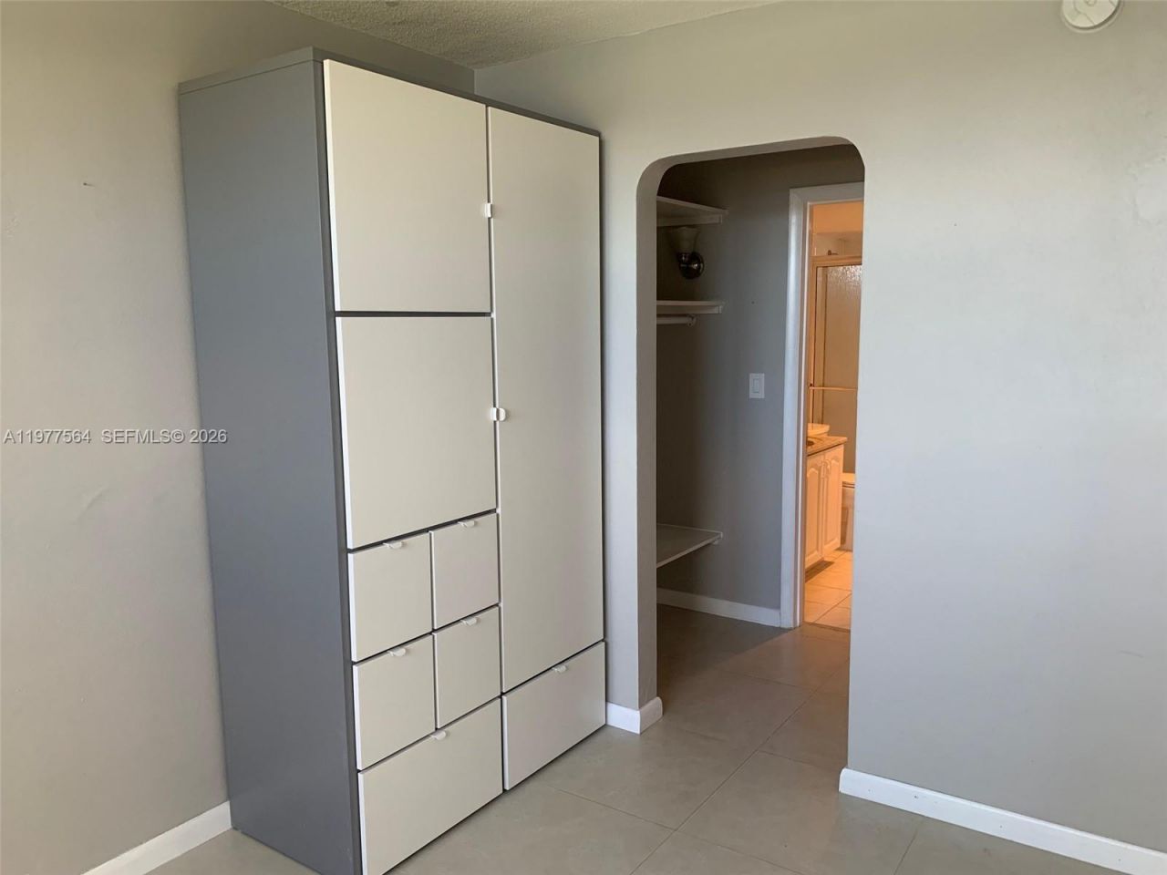 3010 Marcos Dr, Unit R105, Aventura, FL 33160 Photo