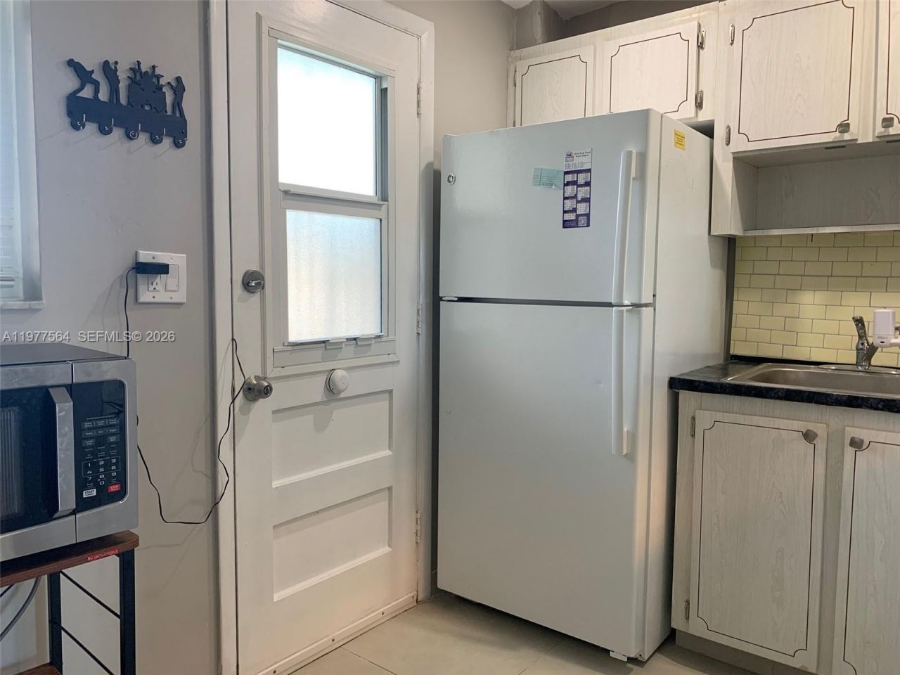 3010 Marcos Dr, Unit R105, Aventura, FL 33160 Photo