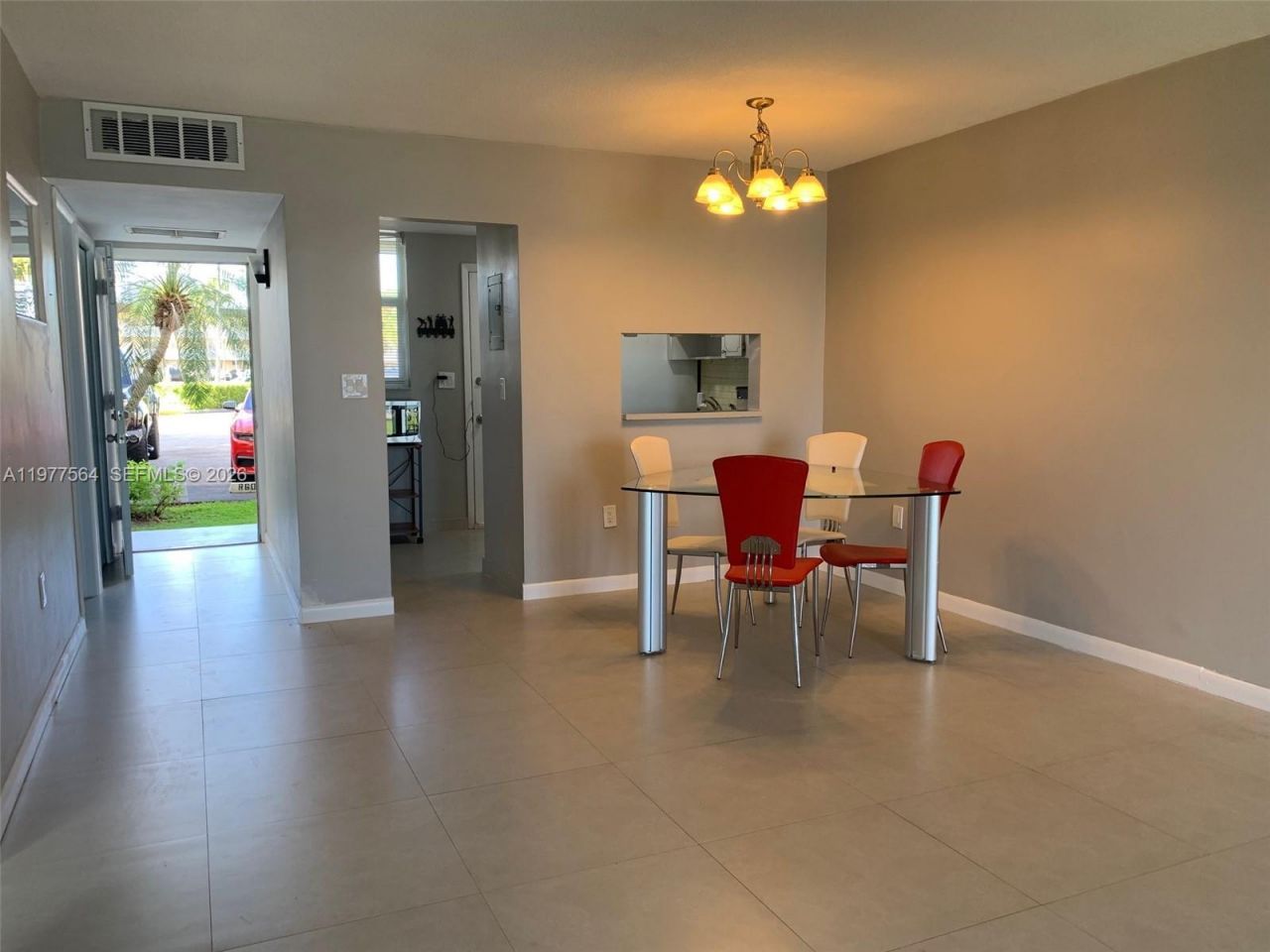 3010 Marcos Dr, Unit R105, Aventura, FL 33160 Photo