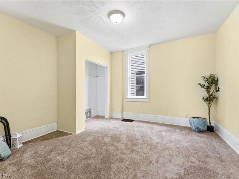 1024 Rex Avenue NE, Canton, OH 44704 Photo 14