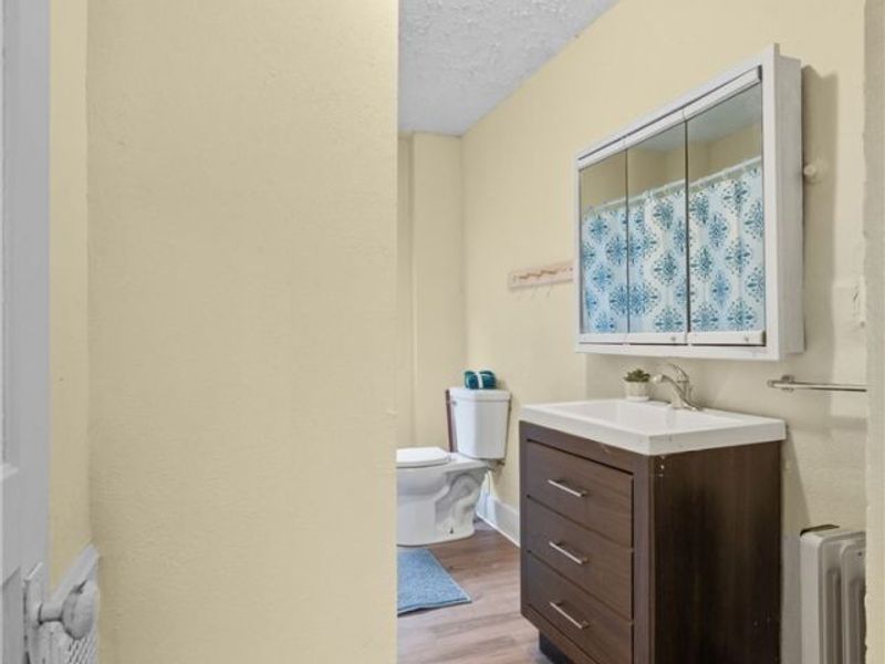 1024 Rex Avenue NE, Canton, OH 44704 Photo 18