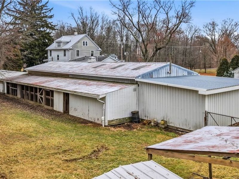 8539 Schubert Avenue NE, Alliance, OH 44601 Photo 13