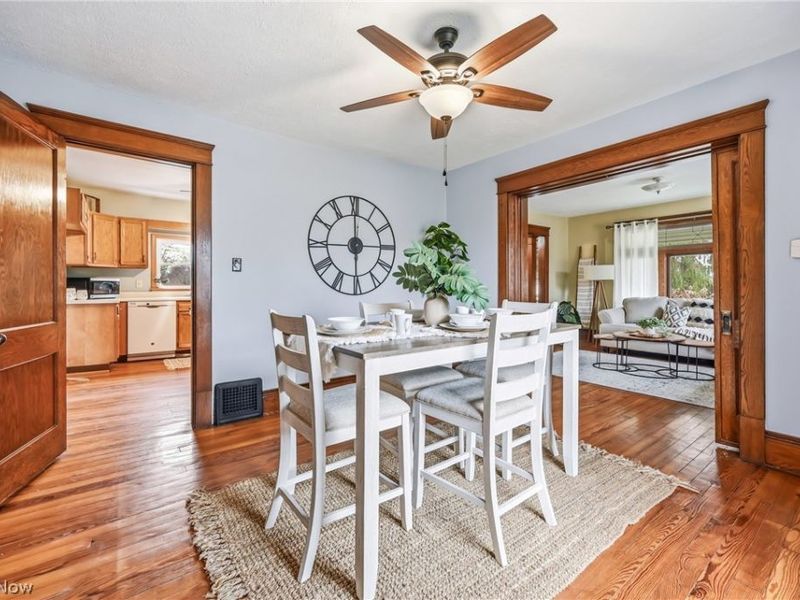 8539 Schubert Avenue NE, Alliance, OH 44601 Photo 16