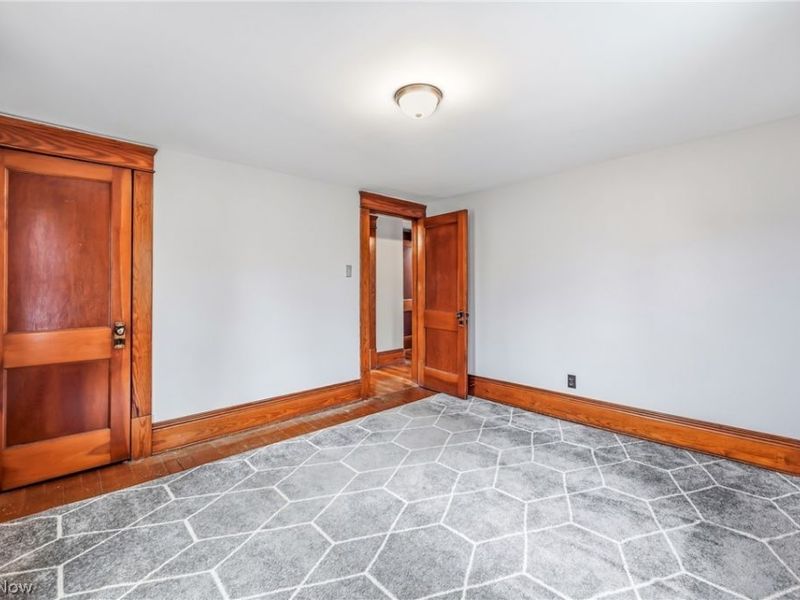 8539 Schubert Avenue NE, Alliance, OH 44601 Photo 31