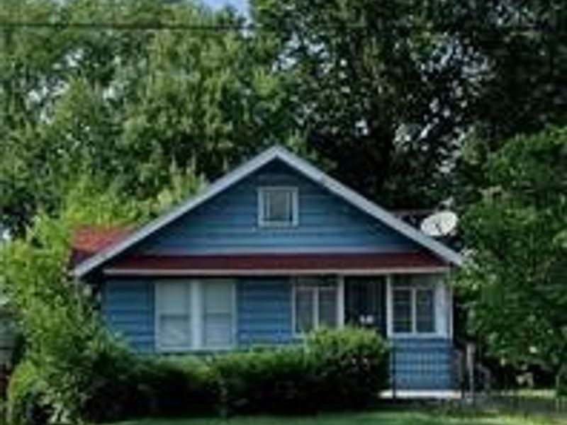 1035 E Archwood Avenue, Akron, OH 44306 Photo 1