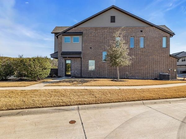 7310 Concha Drive, Grand Prairie, TX 75054