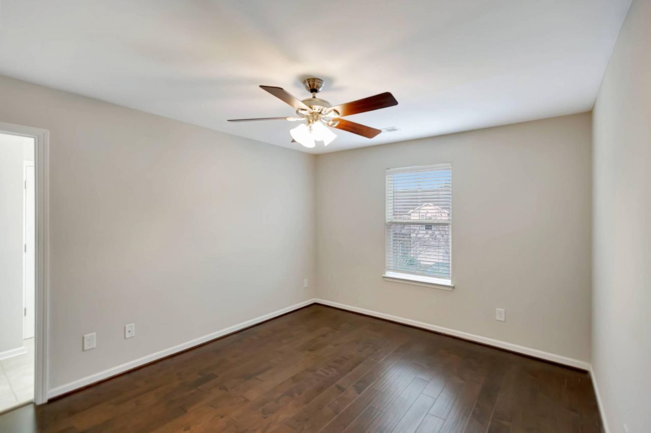 504 Truman Drive Photo 21