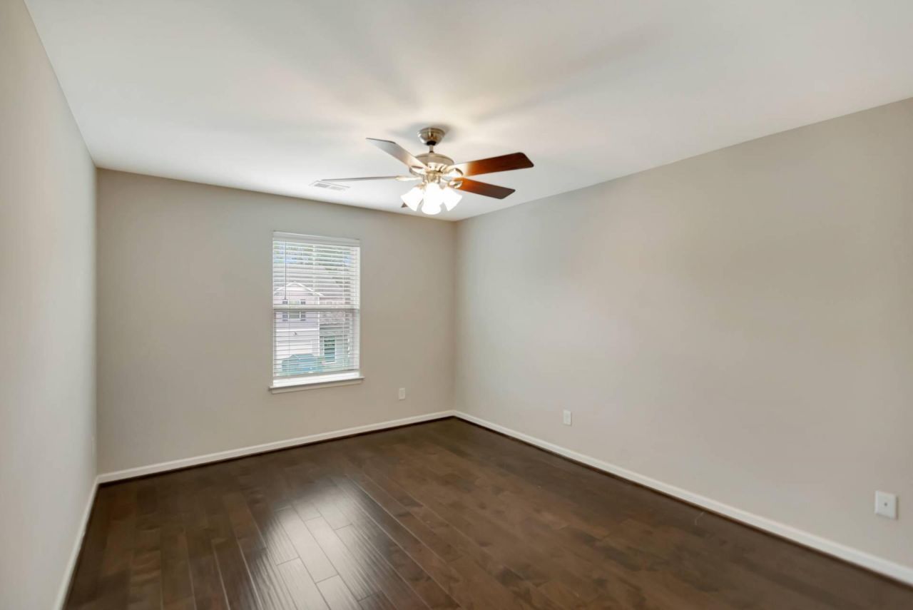 504 Truman Drive Photo 24