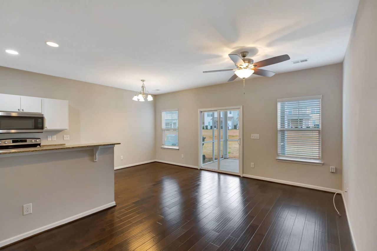 504 Truman Drive Photo 7