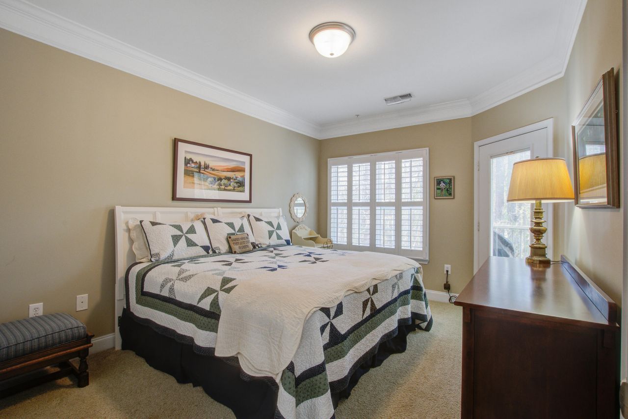 1413 Basildon Road Photo 12