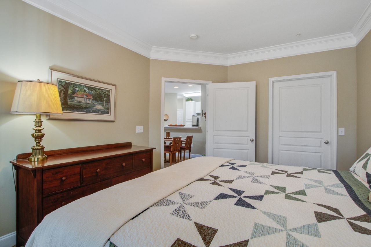 1413 Basildon Road Photo 14