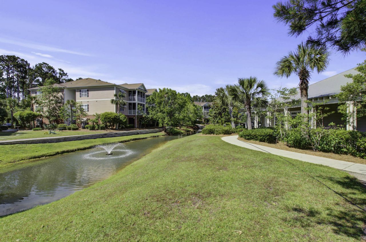 1413 Basildon Road Photo 36