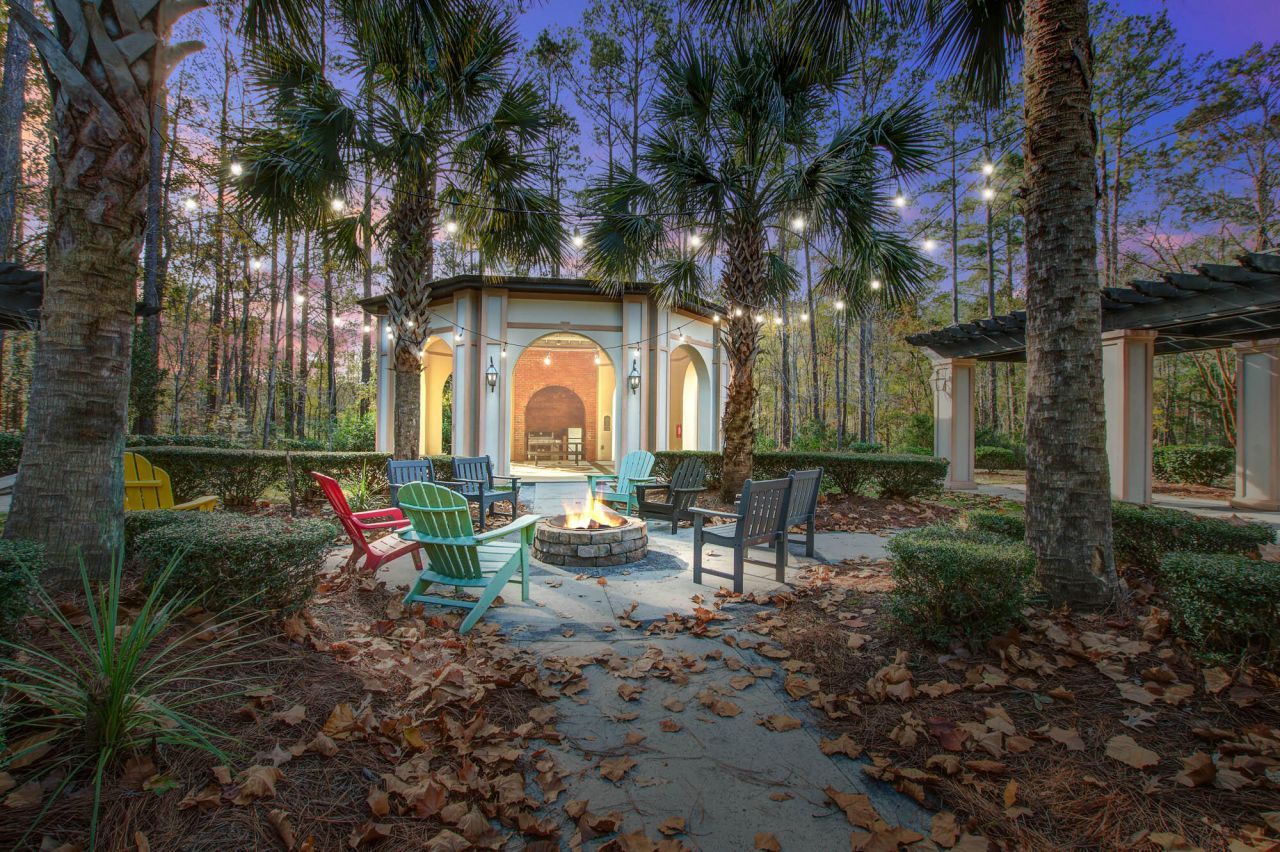 1413 Basildon Road Photo 37