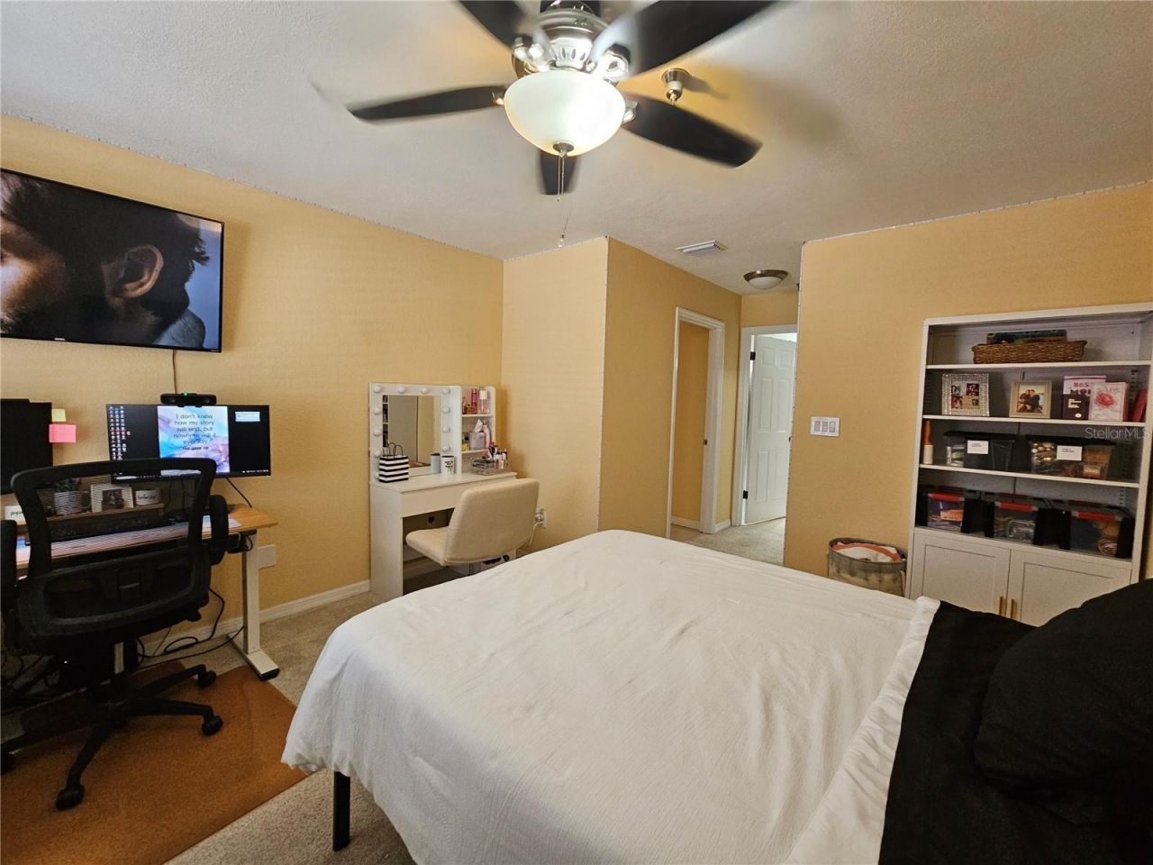 10265 Gandy Boulevard N, Unit 1701, Saint Petersburg, FL 33702 Photo