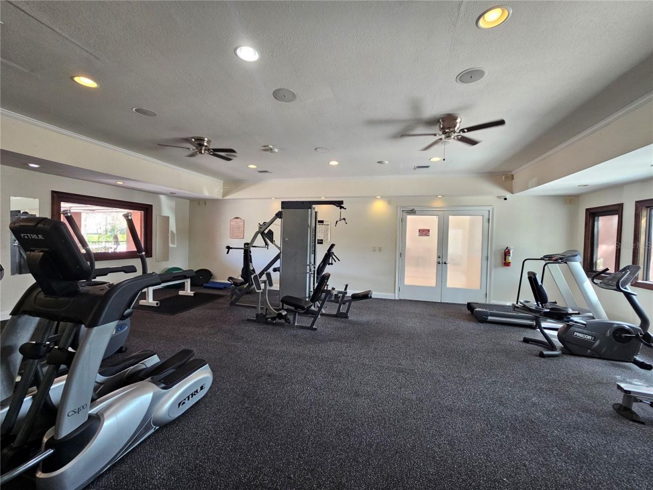 10265 Gandy Boulevard N, Unit 1701, Saint Petersburg, FL 33702 Photo