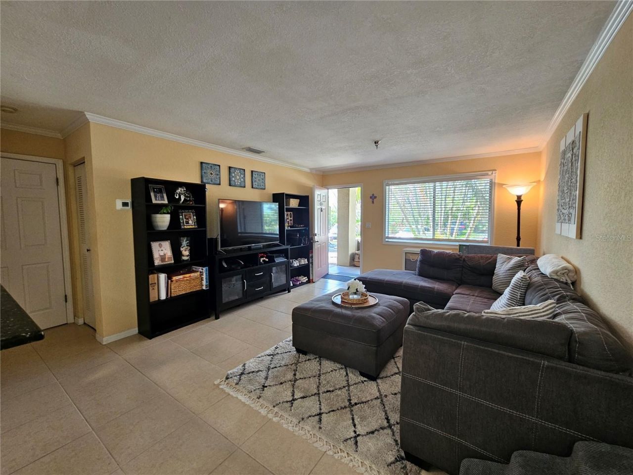10265 Gandy Boulevard N, Unit 1701, Saint Petersburg, FL 33702 Photo