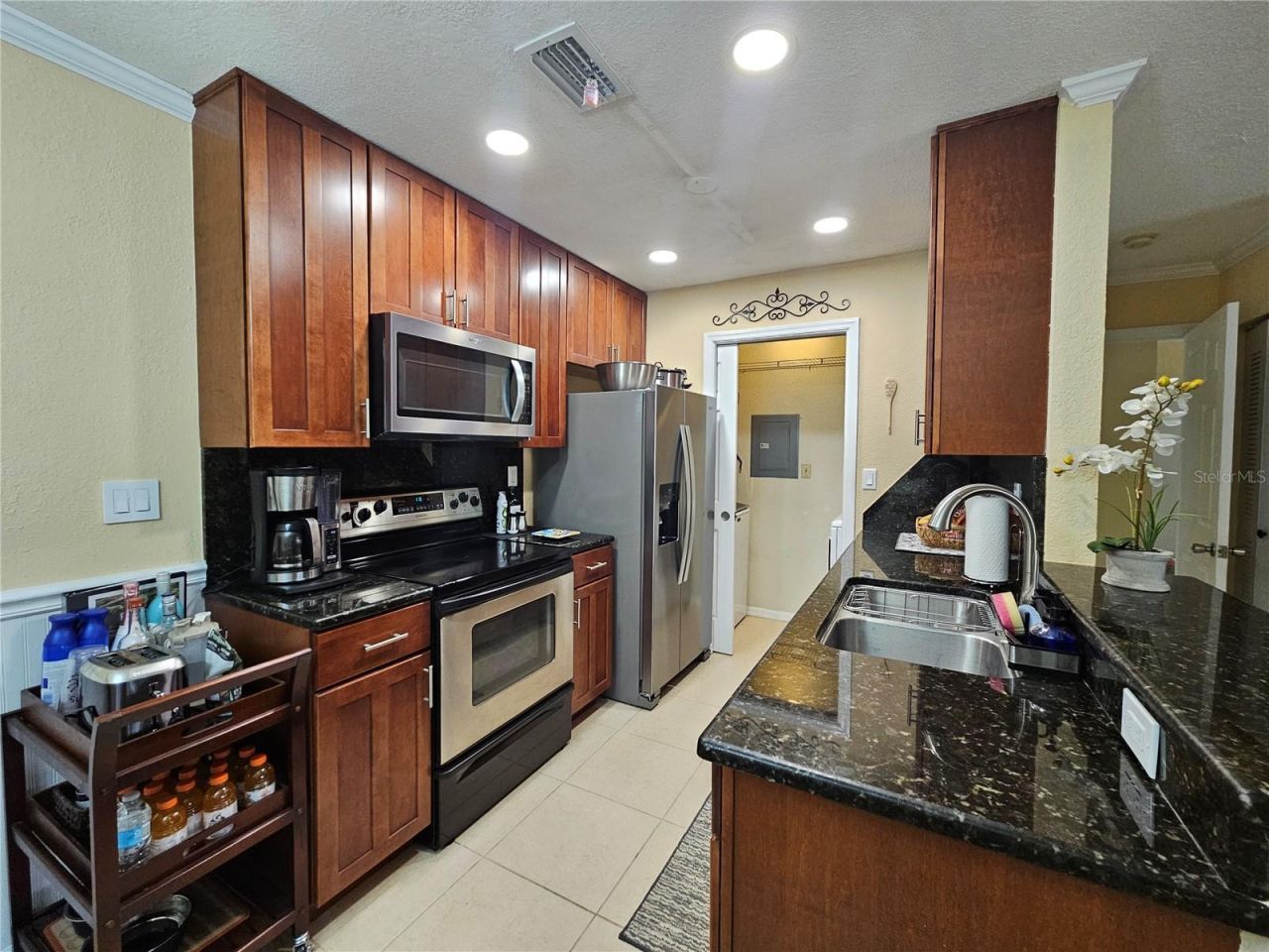 10265 Gandy Boulevard N, Unit 1701, Saint Petersburg, FL 33702 Photo