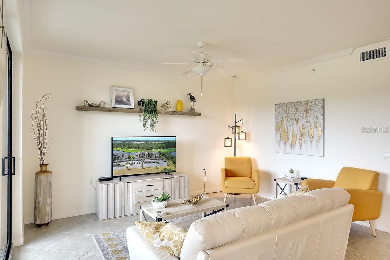 17510 Gawthrop Drive, Unit 206, Bradenton, FL 34211 Photo