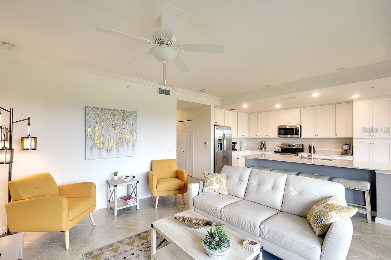 17510 Gawthrop Drive, Unit 206, Bradenton, FL 34211 Photo